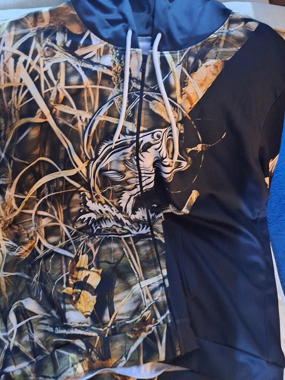 Camo & Black Fishing Hoodie Jacket - Unbranded